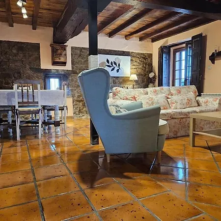 14a09 Casa De La Capilla Colunga