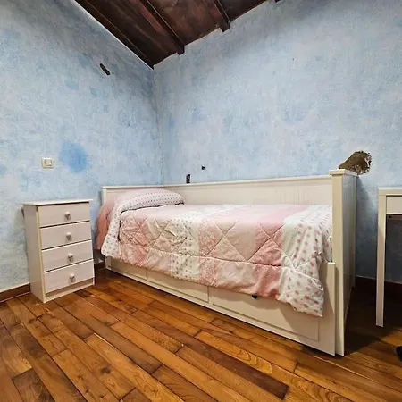 14a09 Casa De La Capilla Colunga