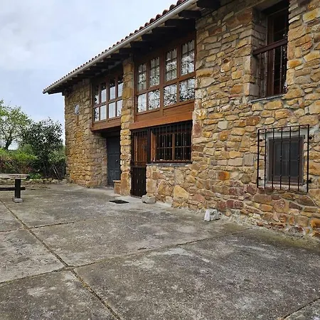 14a09 Casa De La Capilla Holiday home Colunga